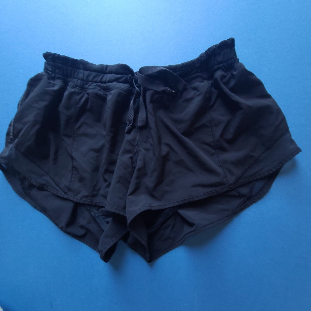 Lululemon Running Shorts Black Lined Woman Sz 8